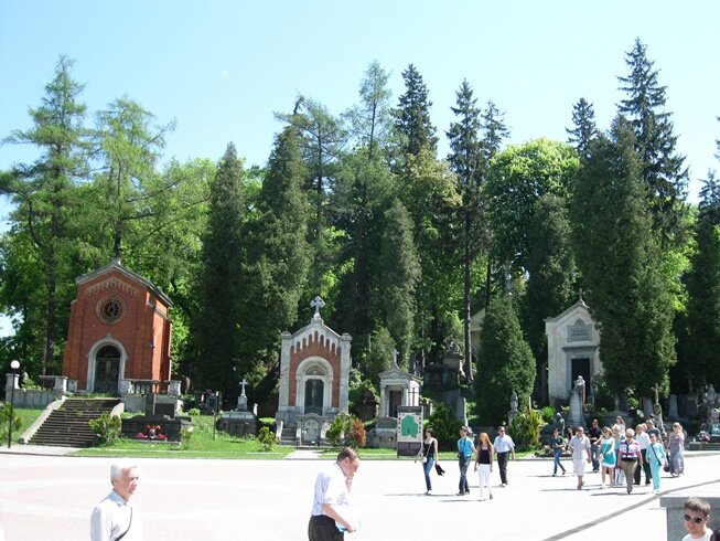лычаковское кладбище фото