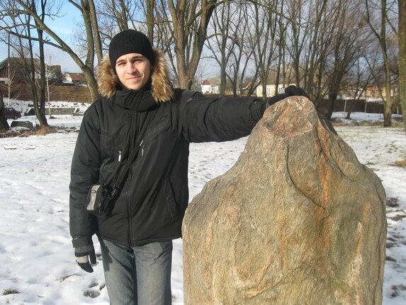 старинный камень Радомышль